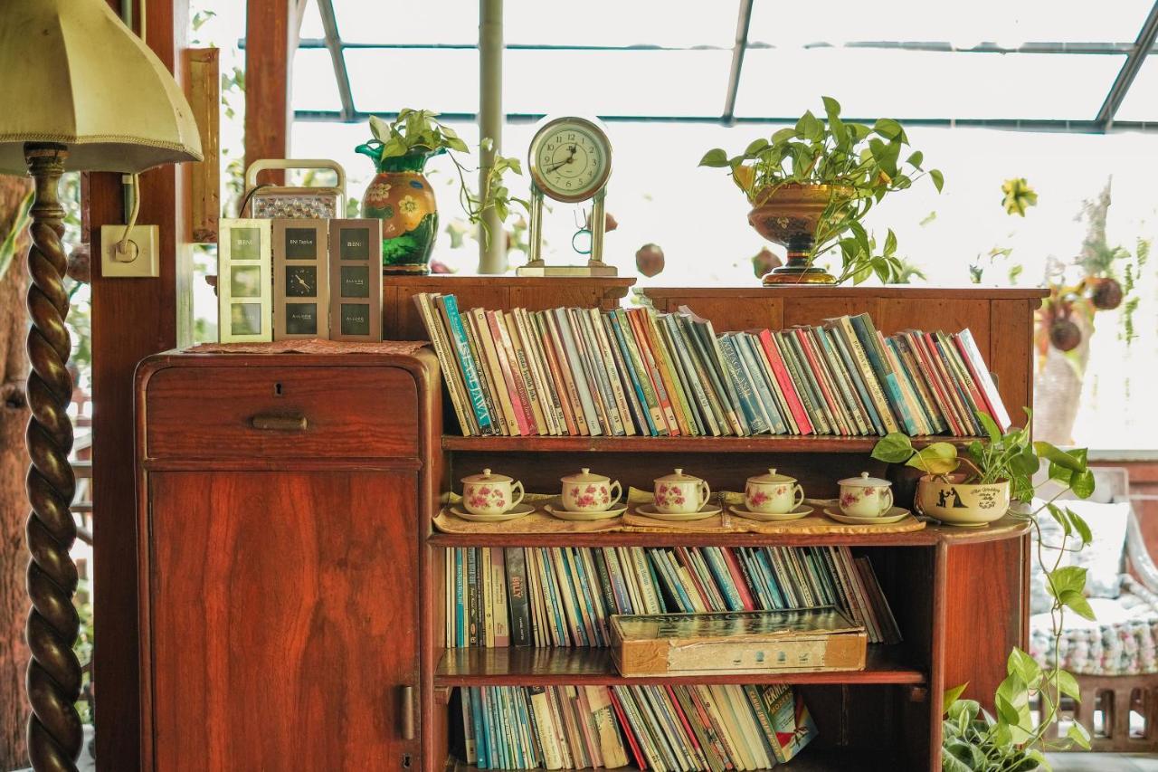 Djajanti House Bed & Breakfast เซอมารัง ภายนอก รูปภาพ
