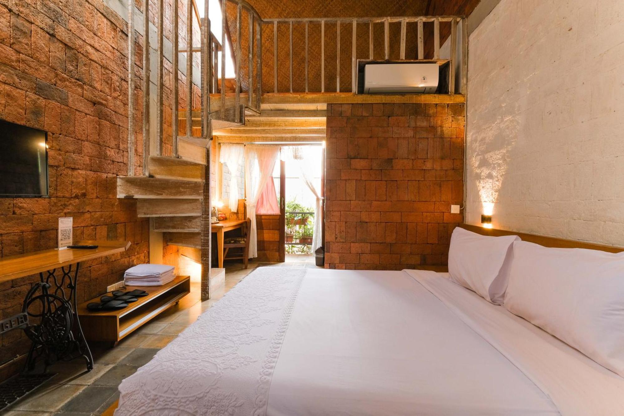 Djajanti House Bed & Breakfast เซอมารัง ภายนอก รูปภาพ