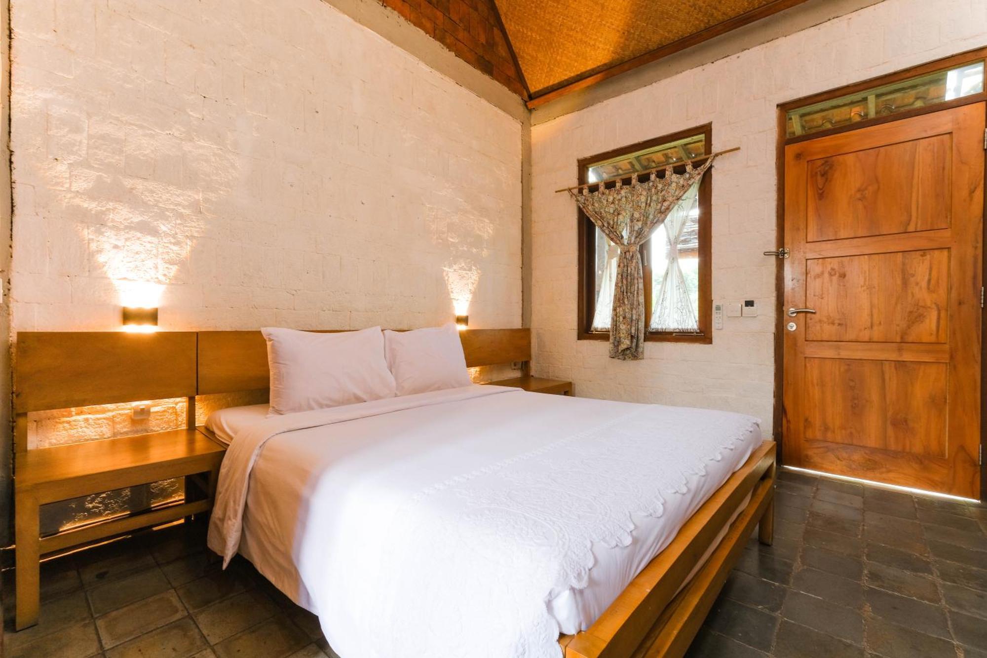 Djajanti House Bed & Breakfast เซอมารัง ภายนอก รูปภาพ