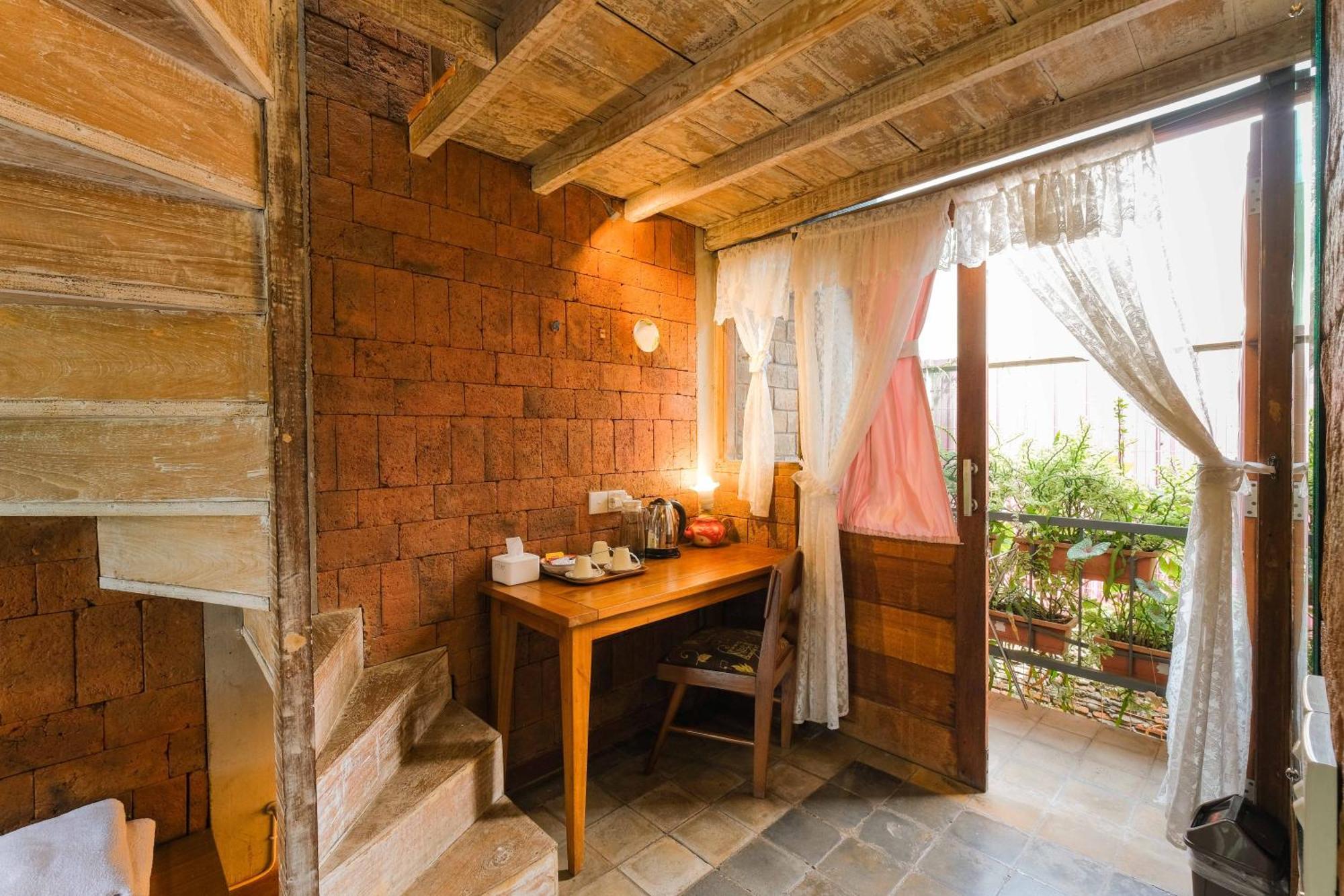 Djajanti House Bed & Breakfast เซอมารัง ภายนอก รูปภาพ